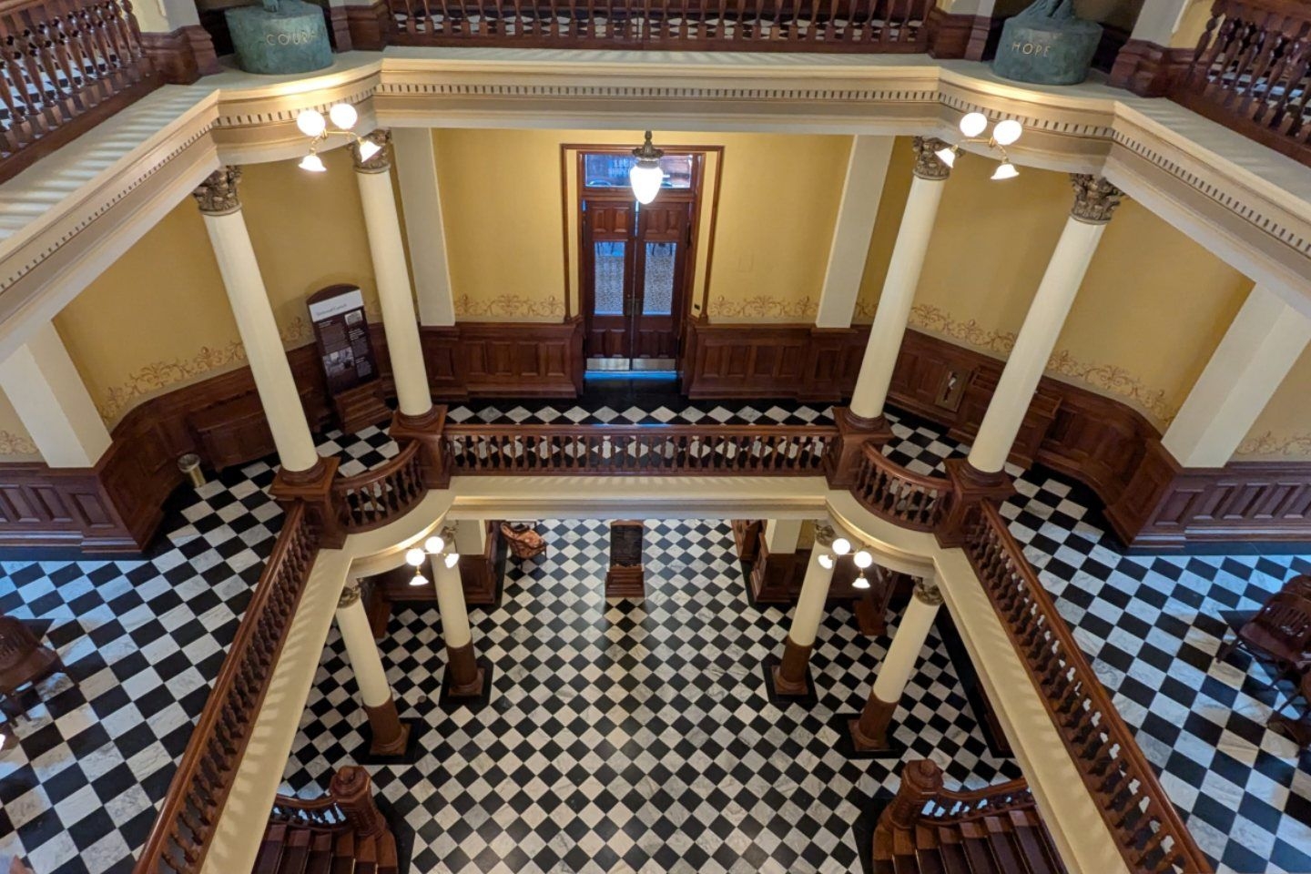Rotunda Floor